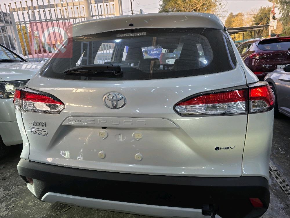 تۆیۆتا کۆرۆلا کرۆس